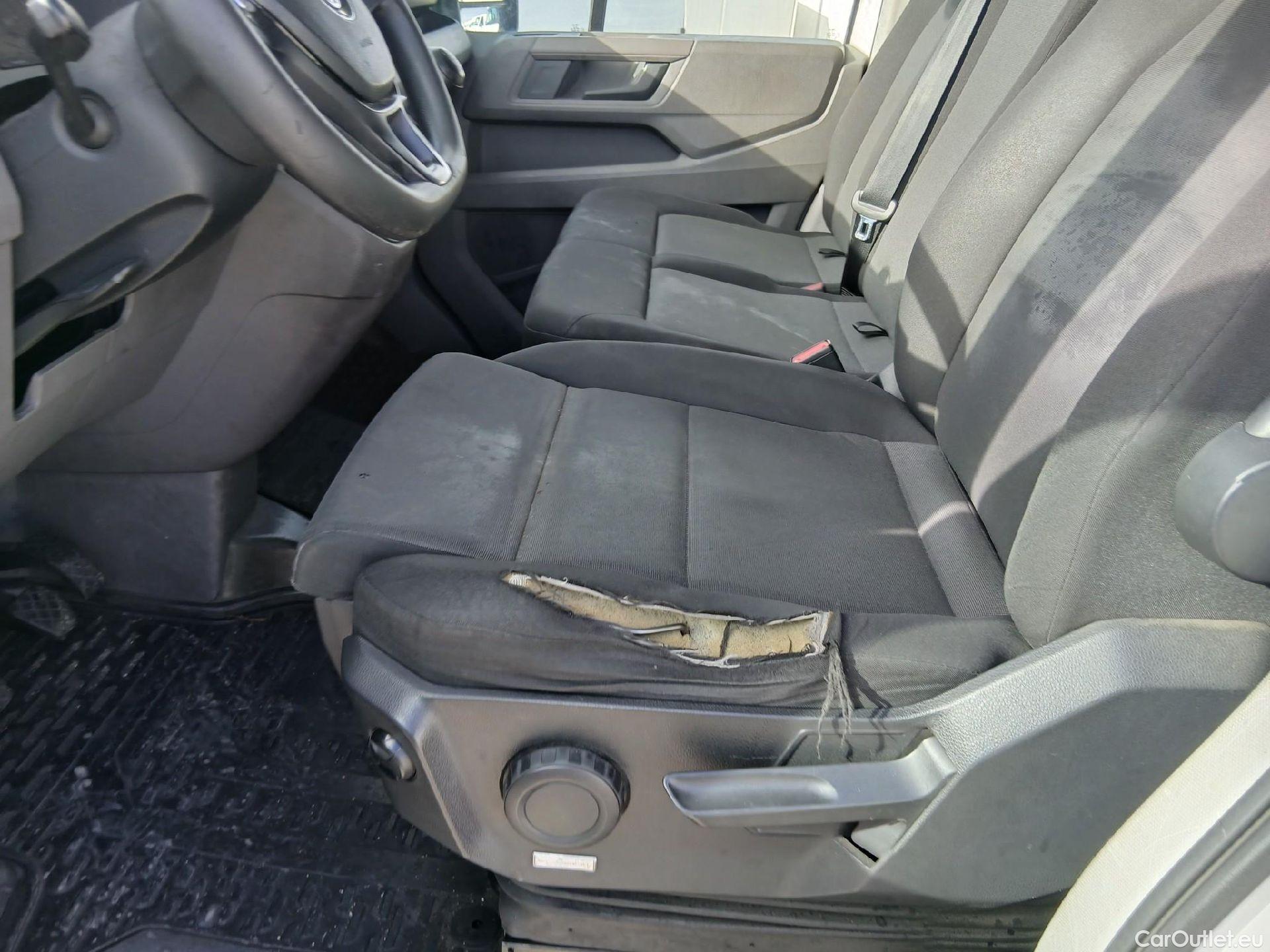  Volkswagen  Crafter VOLKSWAGEN  / 2017 / 4P / furgón 35 Furgón BM TN L3H2 2.0TDI 103kW(140CV) #71