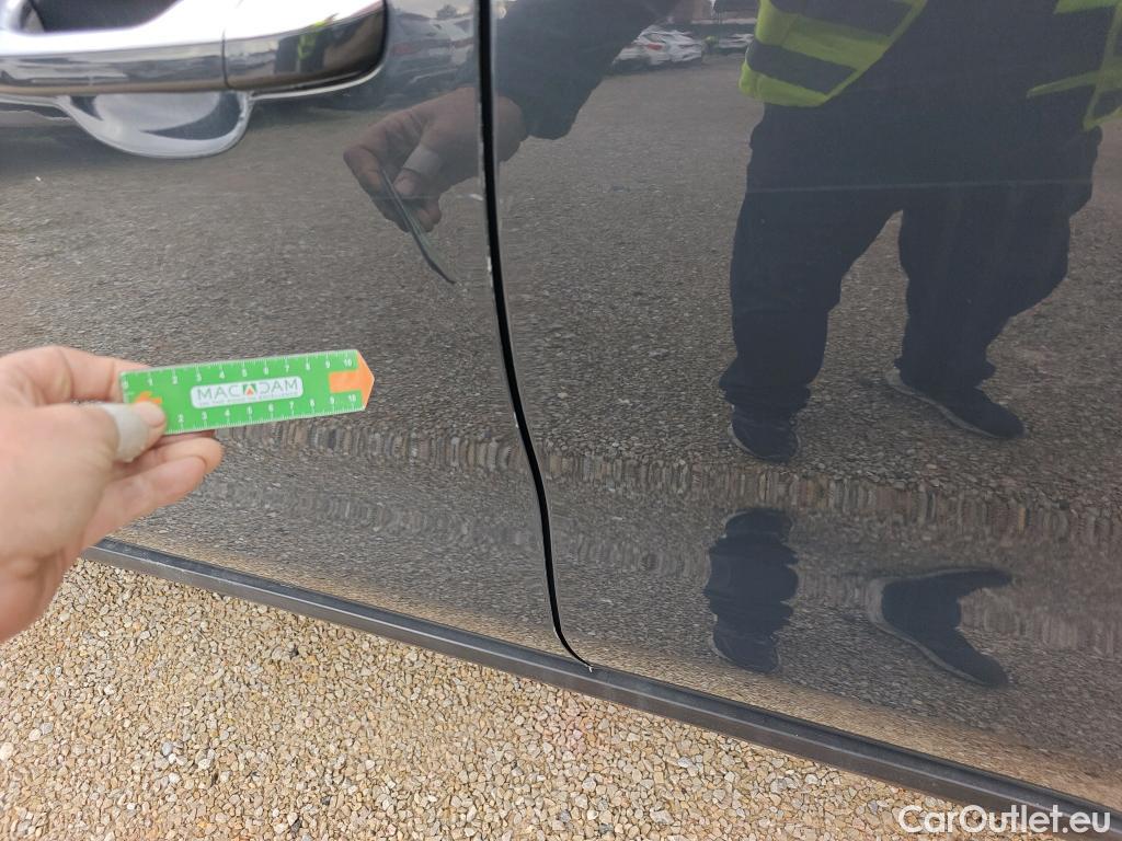  KIA  Sportage KIA  1.6MHEV Drive 100kW(136CV) 4x2(Crist Tintados)(CX) #30