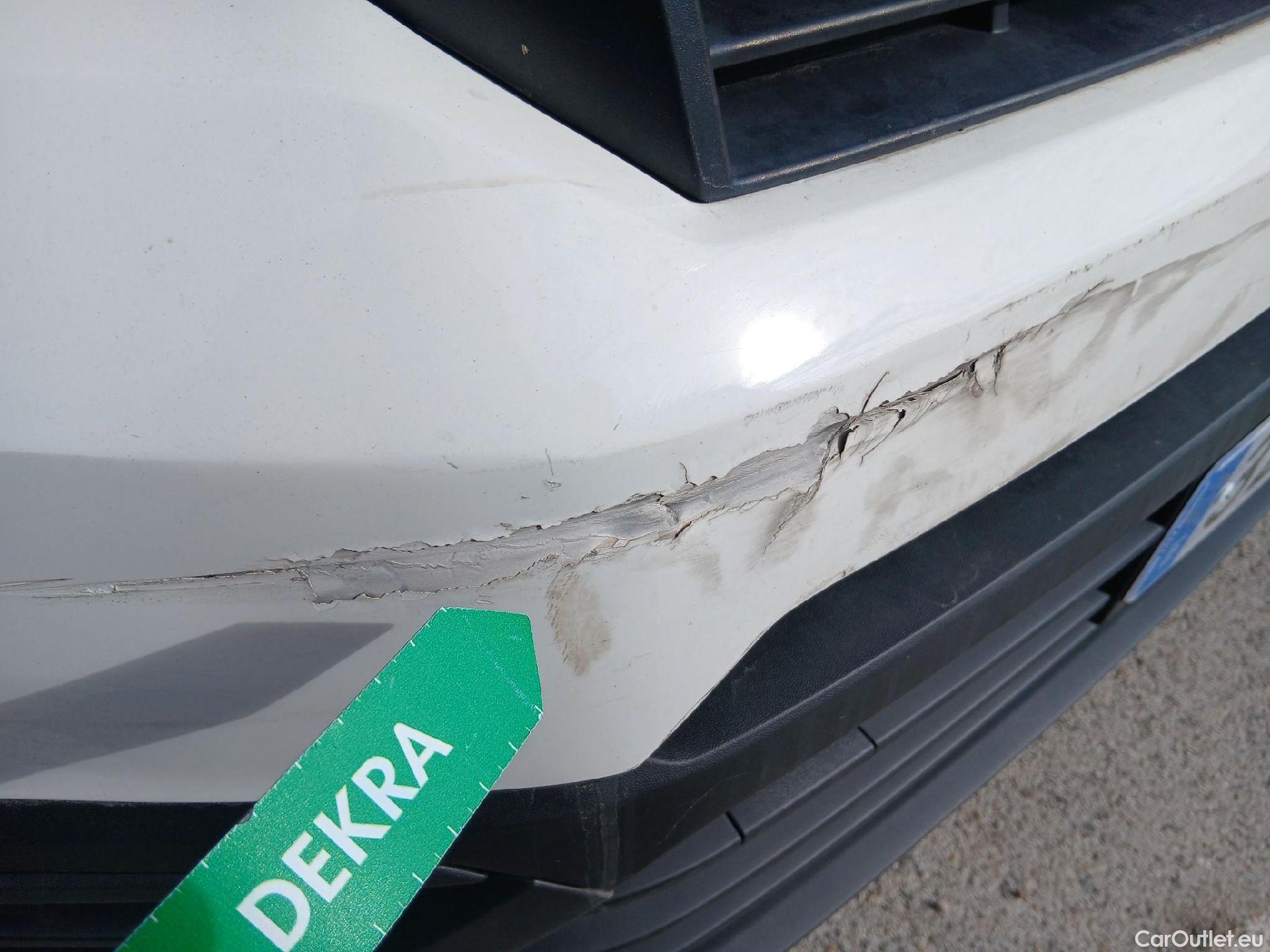  Volkswagen  Crafter VOLKSWAGEN  / 2017 / 4P / furgón 35 Furgón BM TN L3H2 2.0TDI 103kW(140CV) #5