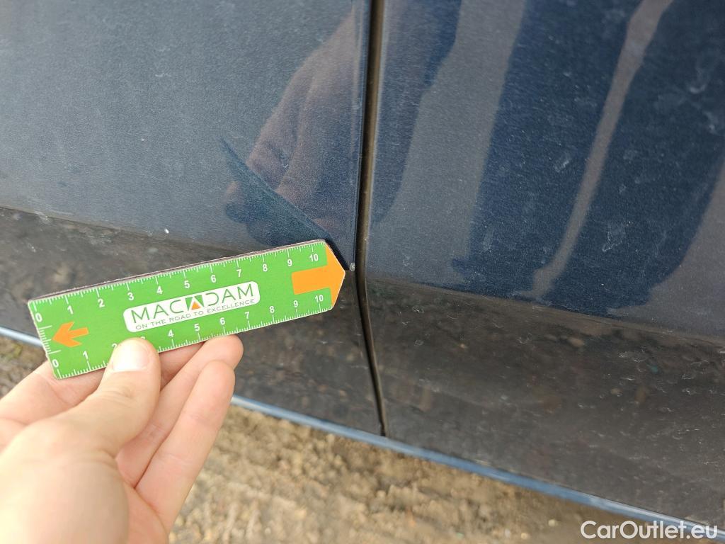  Mercedes  B-Klasse MERCEDES-BENZ Clase B / 2019 / 5P / monovolumen compacto B 180 d #27