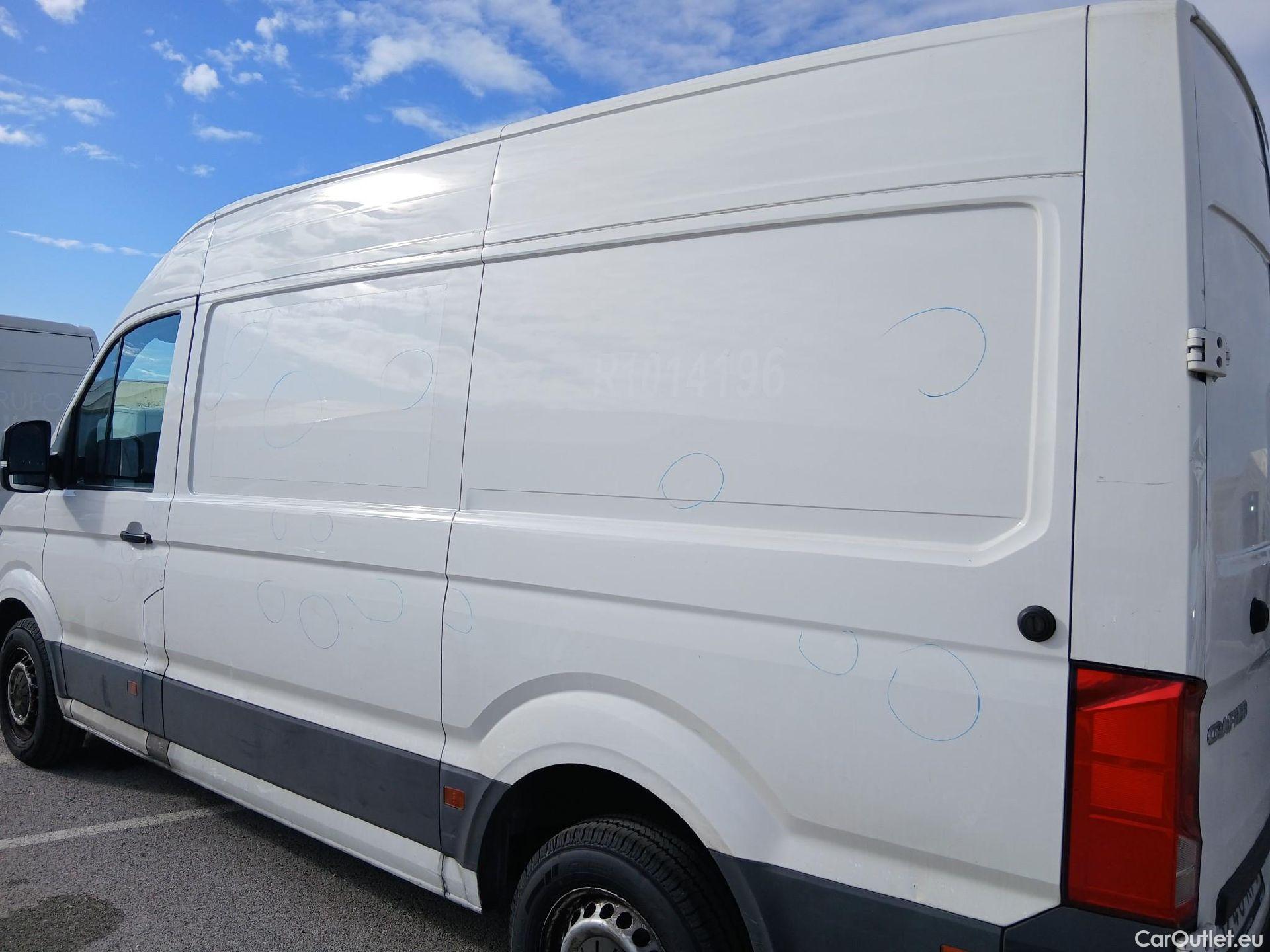  Volkswagen  Crafter VOLKSWAGEN  / 2017 / 4P / furgón 35 Furgón BM TN L3H2 2.0TDI 103kW(140CV) #14