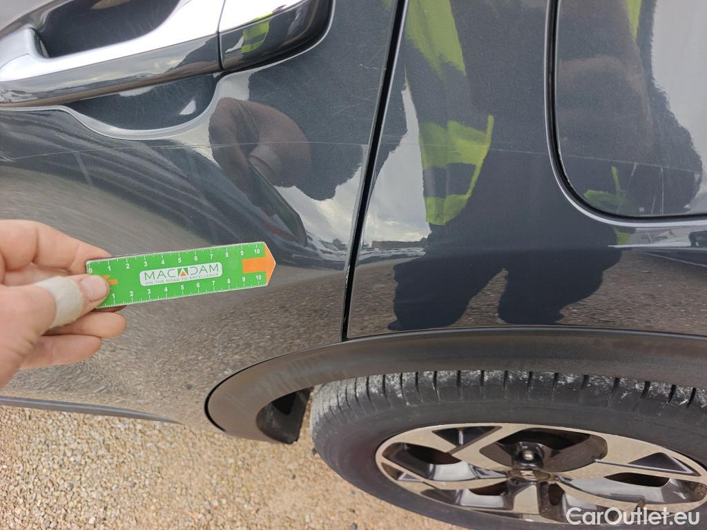  KIA  Sportage KIA  1.6MHEV Drive 100kW(136CV) 4x2(Crist Tintados)(CX) #39