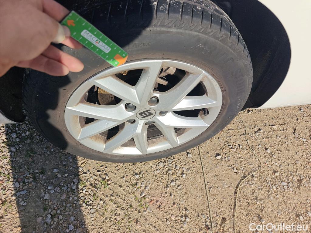  Seat  Leon SEAT Nuevo León / 2020 / 5P / familiar SP 2.0 TDI 85kW Style Go(SP) #17