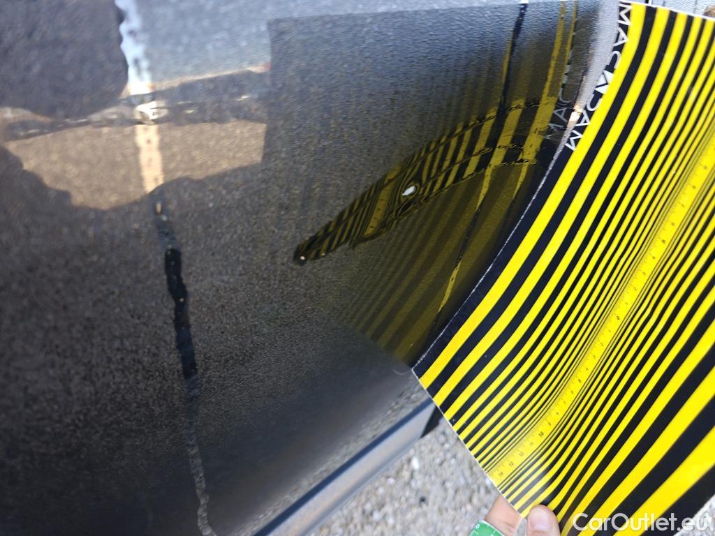  Peugeot  3008 PEUGEOT  / 2016 / 5P / todoterreno 1.5L BlueHDi 96kW (130CV) S&S Active #16