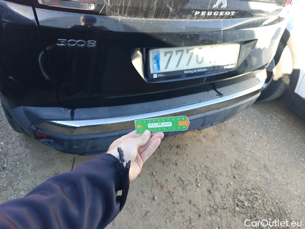  Peugeot  3008 PEUGEOT  / 2016 / 5P / todoterreno 1.5L BlueHDi 96kW (130CV) S&S Active #1