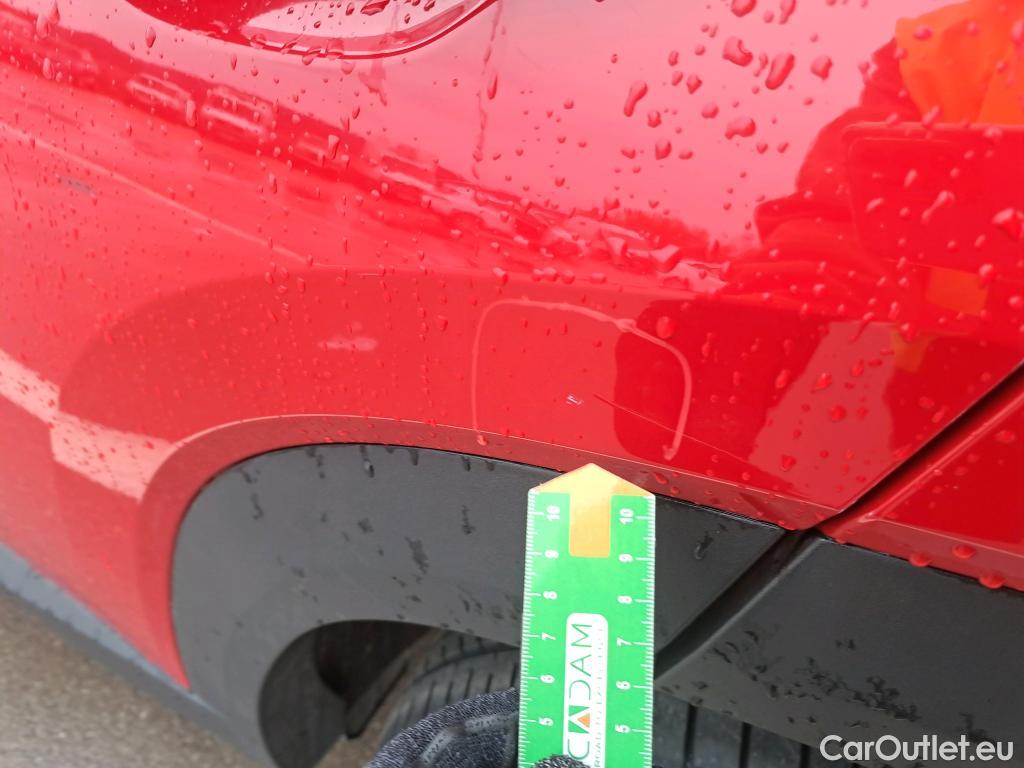  Hyundai  Tucson HYUNDAI  / 2020 / 5P / todoterreno 1.6 CRDI 100kW (136CV) 48V Tecno Sky DCT #4