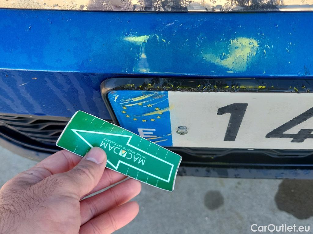  Volkswagen  T-ROC VOLKSWAGEN  / 2017 / 5P / todoterreno Edition 1.0 TSI 81kW (110CV) #28