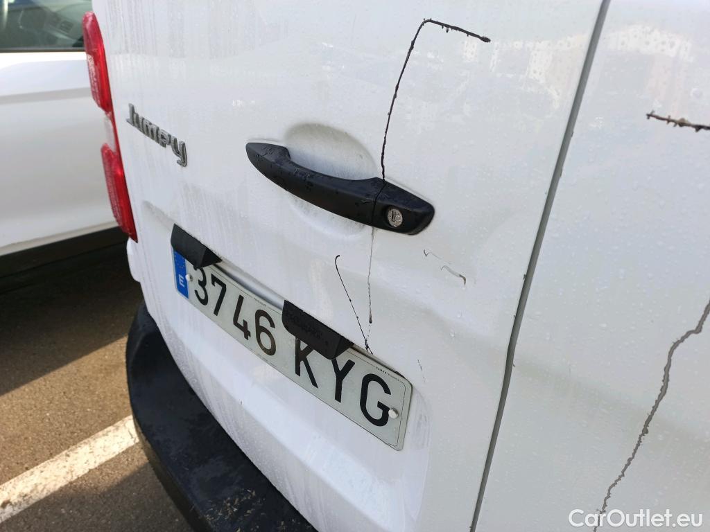 Citroen  Jumpy CITROEN  / 2016 / 4P / furgón Talla M BlueHDi 85KW (115CV) 6v Confort #11