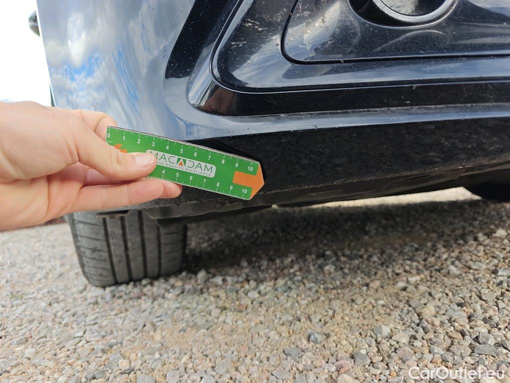  Toyota  Corolla TOYOTA  / 2019 / 5P / familiar 1.8 125H ACTIVE TECH E-CVT TOU SPORT #17