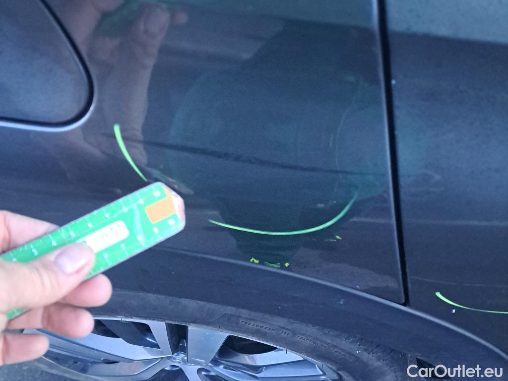  Peugeot  3008 PEUGEOT  Hybrid / 2020 / 5P / todoterreno 225 e-EAT8 Allure (AC2) #15