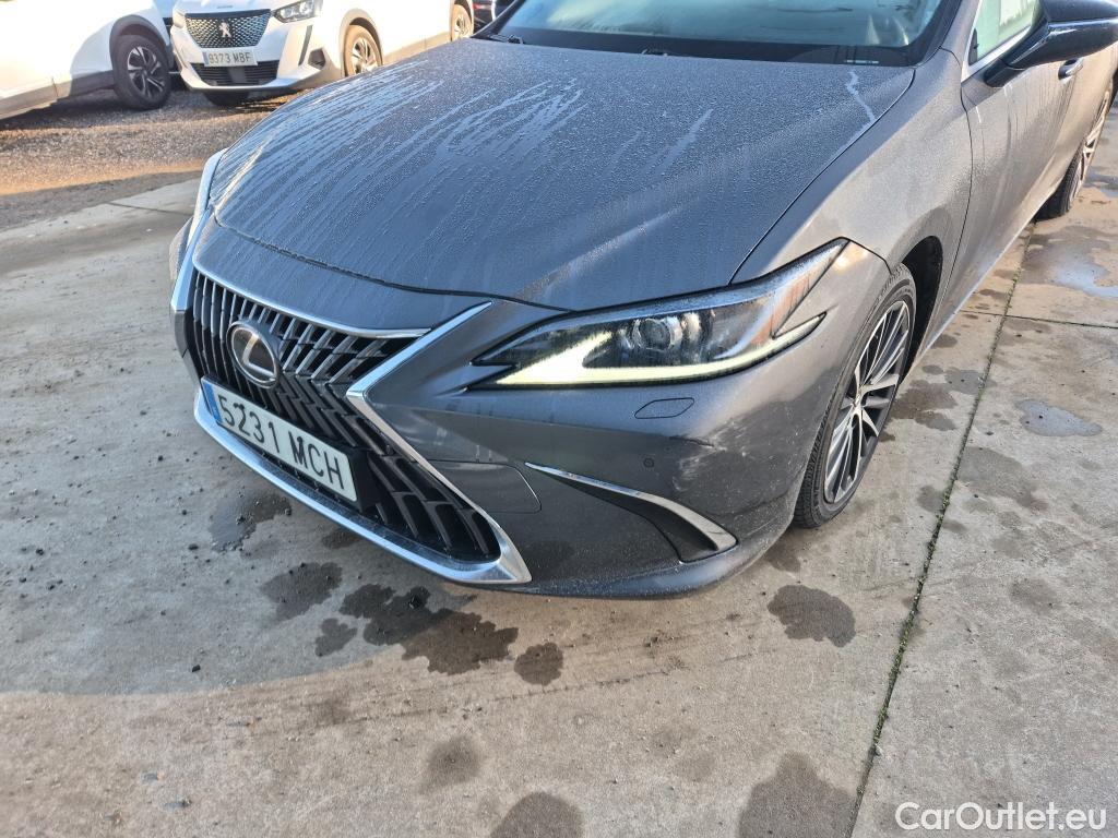  Lexus  ES LEXUS  / 2018 / 4P / sedán 2.5 300h Premium #3