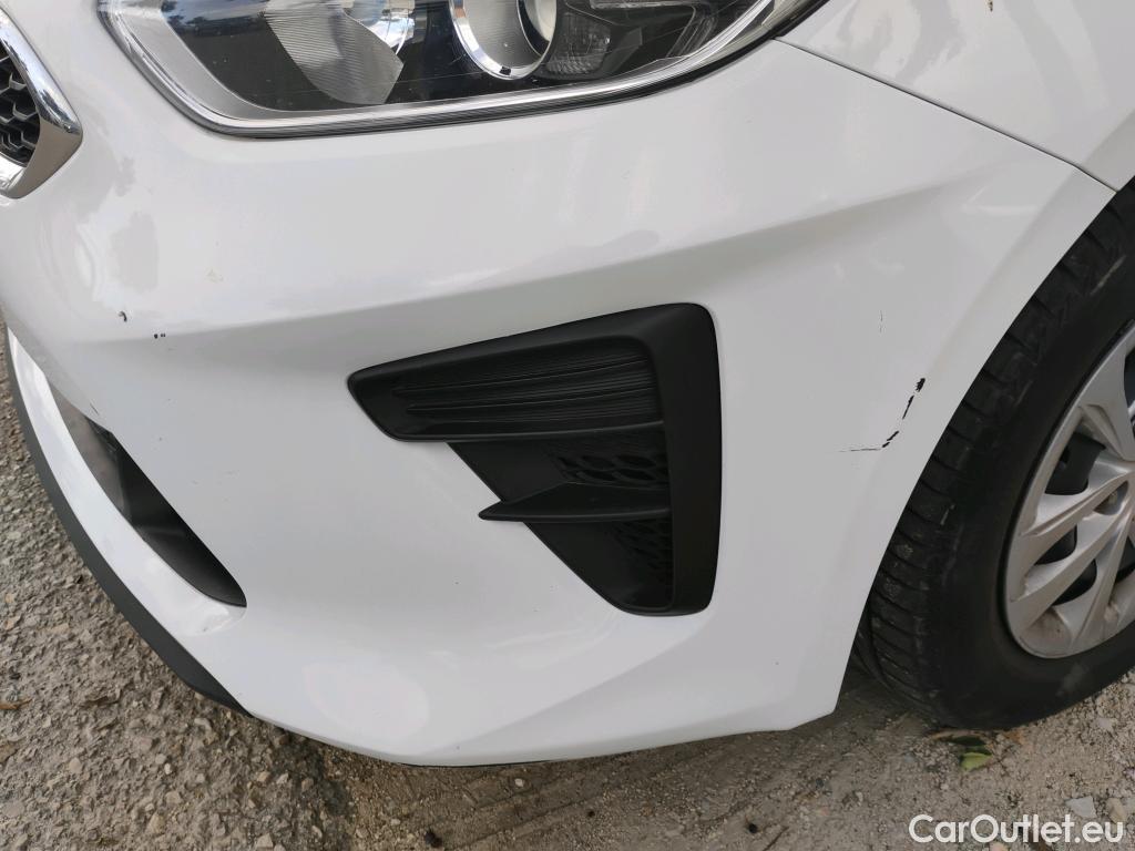  KIA  Cee'd KIA Ceed / 2018 / 5P / berlina con portón 1.0 T-GDi 88kW (120CV) Concept #8