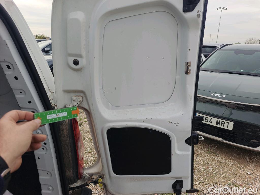  Opel  Combo OPEL  / 2018 / 3P / furgón derivado de turismo 1.6 TD S/S 74kW (100CV) Express L H1 650 #13