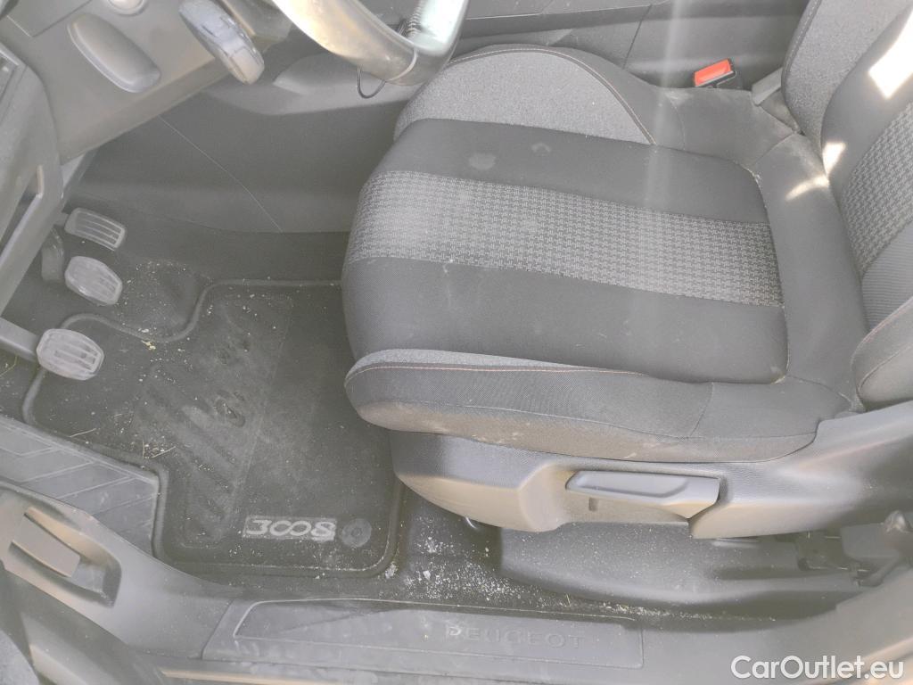  Peugeot  3008  Active Pack 1.5 HDi 130CV MT6 E6d #15