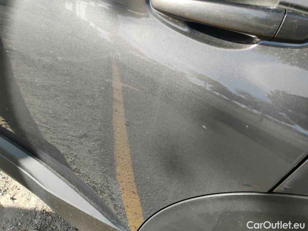  Peugeot  3008  Active Pack 1.5 HDi 130CV MT6 E6d #40