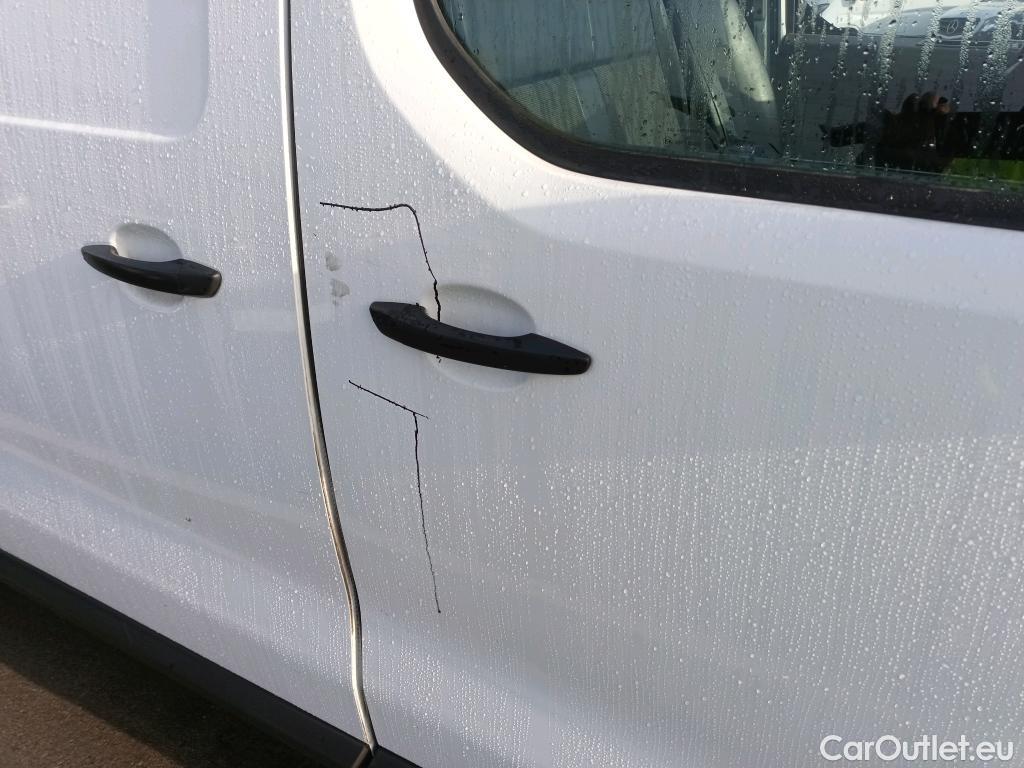  Citroen  Jumpy CITROEN  / 2016 / 4P / furgón Talla M BlueHDi 85KW (115CV) 6v Confort #25