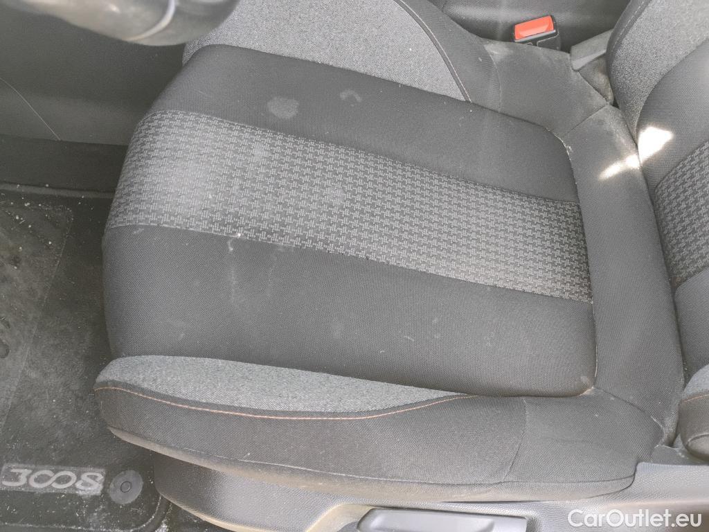  Peugeot  3008  Active Pack 1.5 HDi 130CV MT6 E6d #16