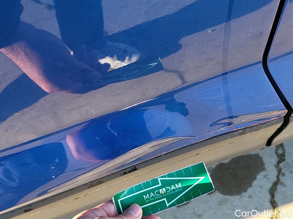  Volkswagen  T-ROC VOLKSWAGEN  / 2017 / 5P / todoterreno Edition 1.0 TSI 81kW (110CV) #6