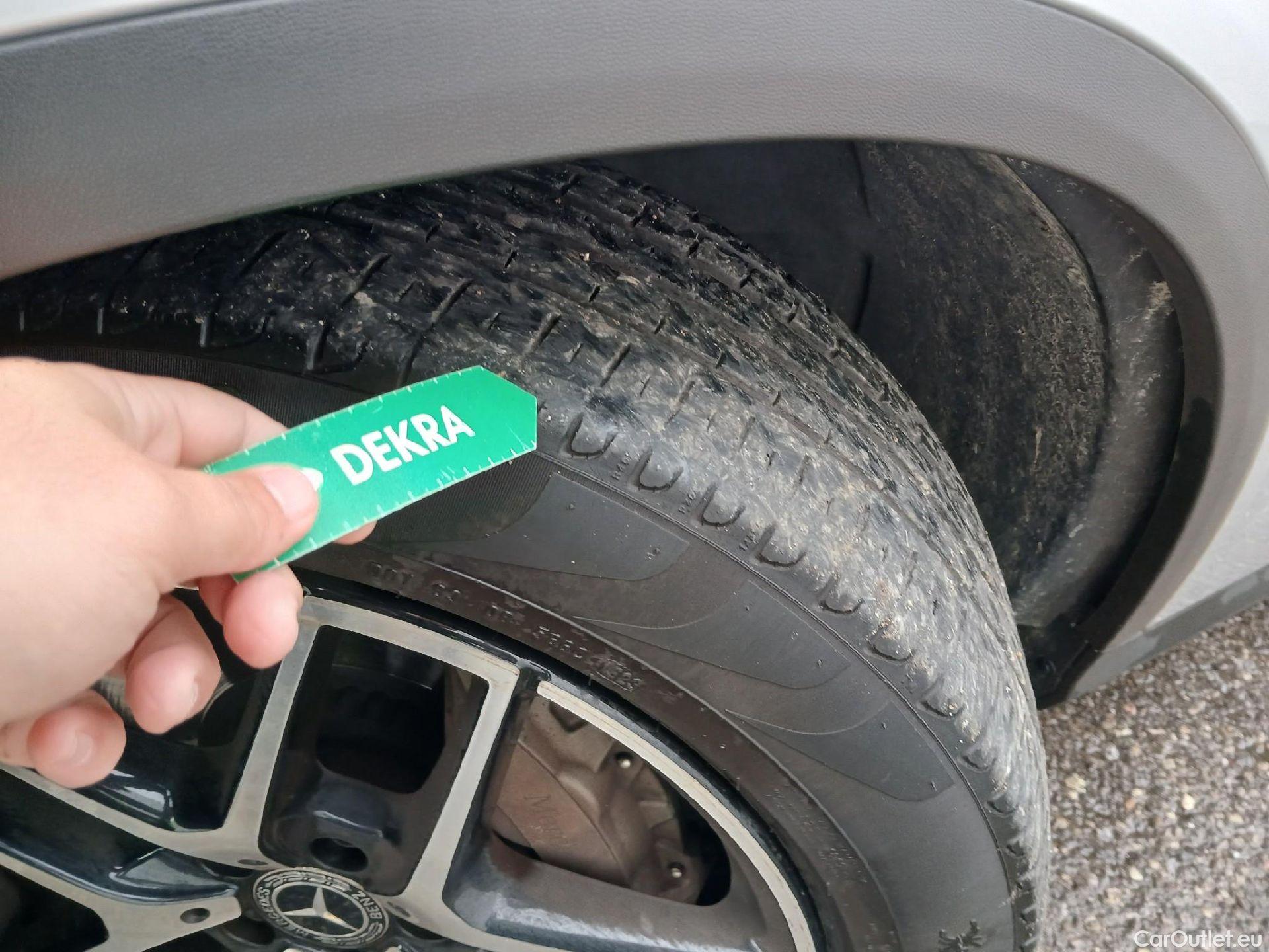  Mercedes  G-Klasee MERCEDES-BENZ Clase GLC / 2015 / 5P / todoterreno GLC 220 d 4MATIC #19