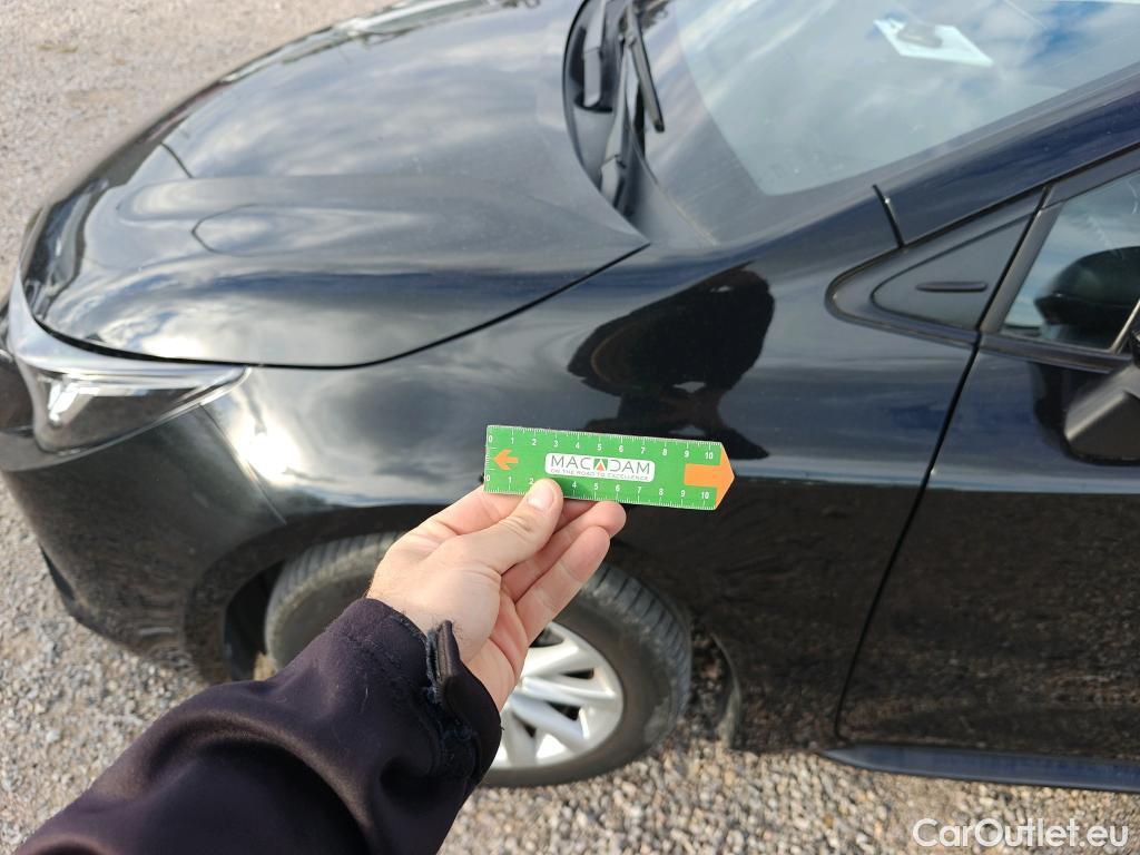  Toyota  Corolla TOYOTA  / 2019 / 5P / familiar 1.8 125H ACTIVE TECH E-CVT TOU SPORT #20