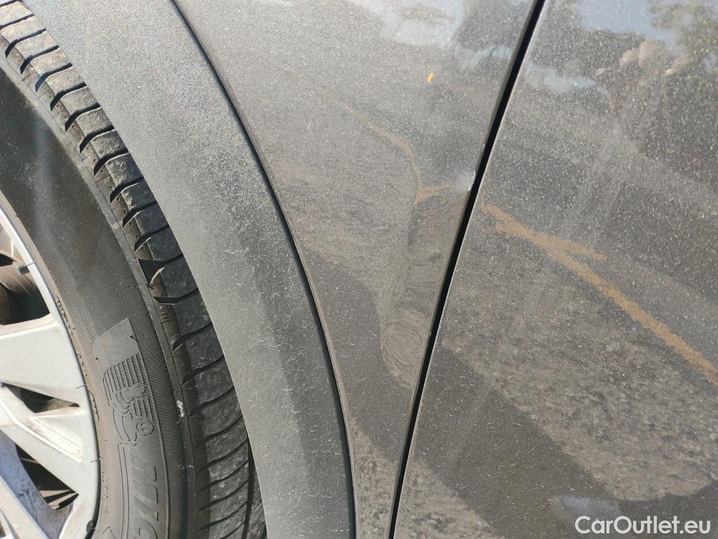  Peugeot  3008  Active Pack 1.5 HDi 130CV MT6 E6d #6