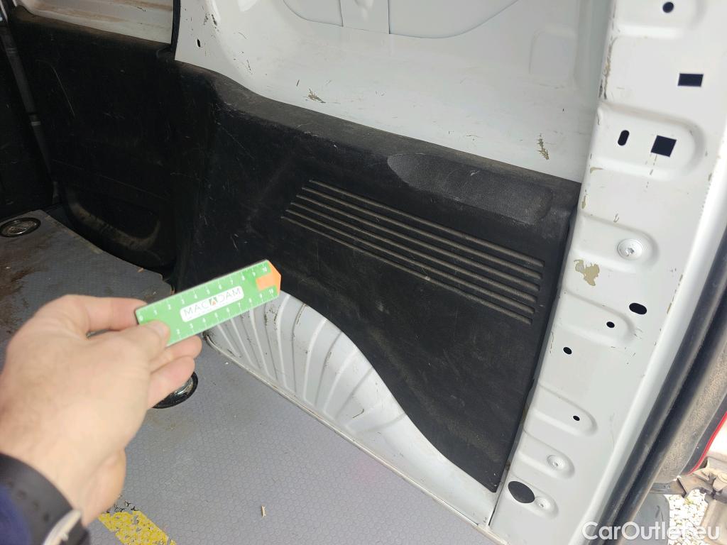  Opel  Combo OPEL  / 2018 / 3P / furgón derivado de turismo 1.6 TD S/S 74kW (100CV) Express L H1 650 #42