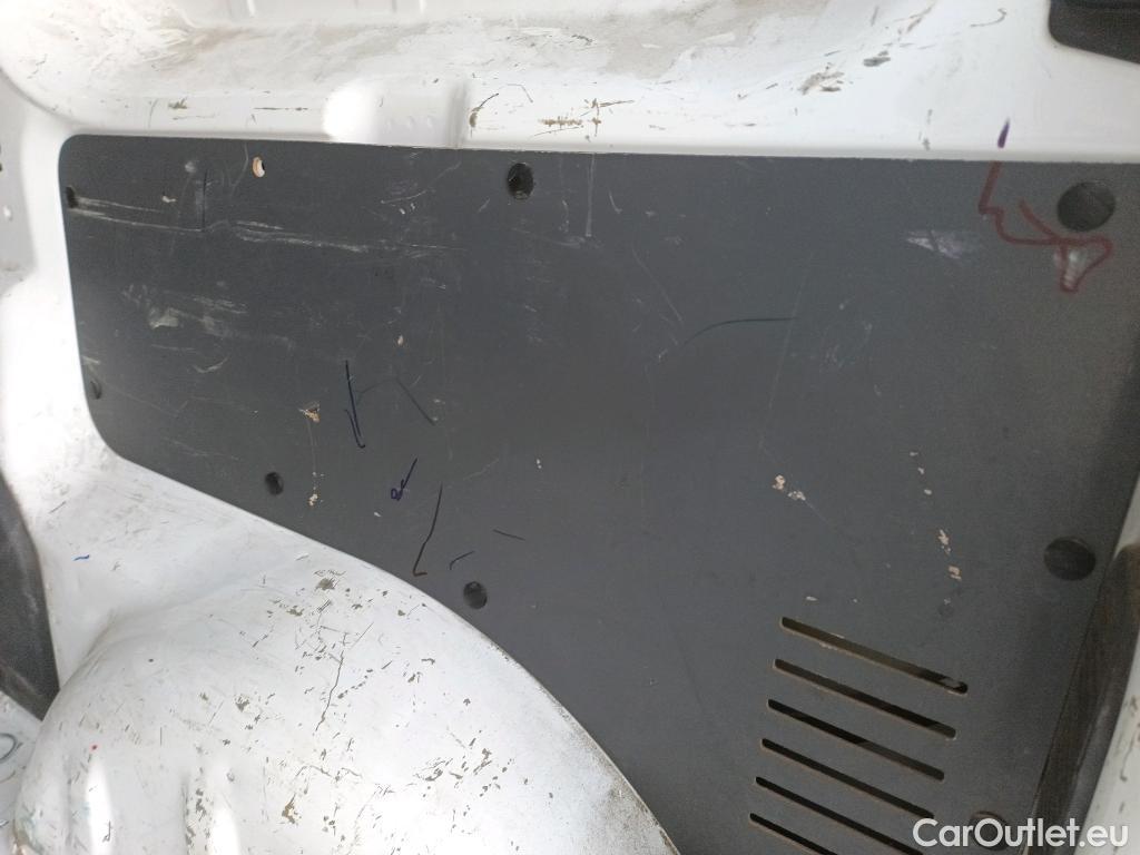  Citroen  Jumpy CITROEN  / 2016 / 4P / furgón Talla M BlueHDi 85KW (115CV) 6v Confort #42