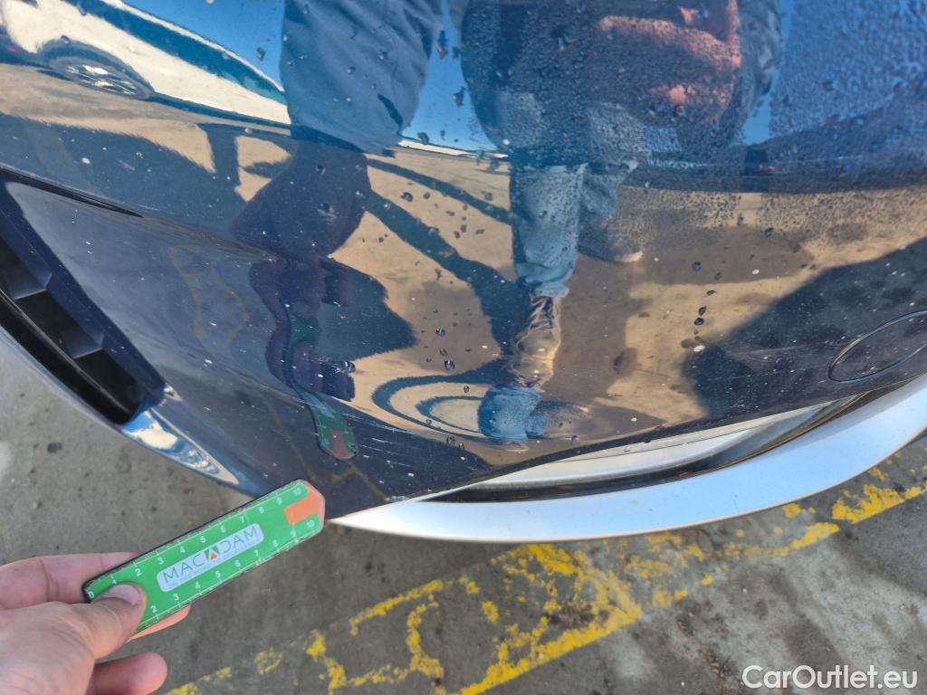  KIA  Niro KIA  / 2016 / 5P / crossover 1.6 GDi Híbrido 104kW (141CV) Drive #8