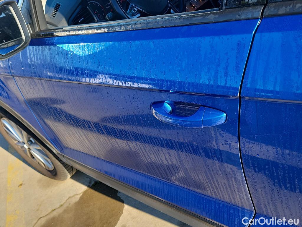  Volkswagen  T-ROC VOLKSWAGEN  / 2017 / 5P / todoterreno Edition 1.0 TSI 81kW (110CV) #11