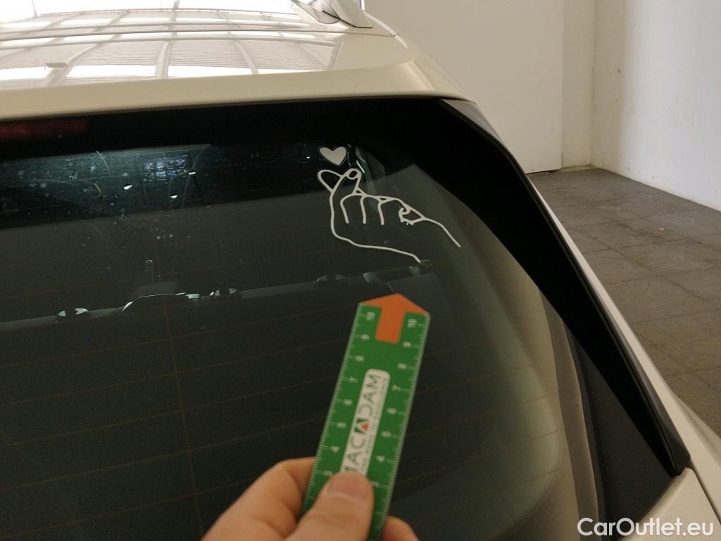  Skoda  KAMIQ SKODA  1.0 TSI 81kW (110CV) DSG Ambition (CX) #48