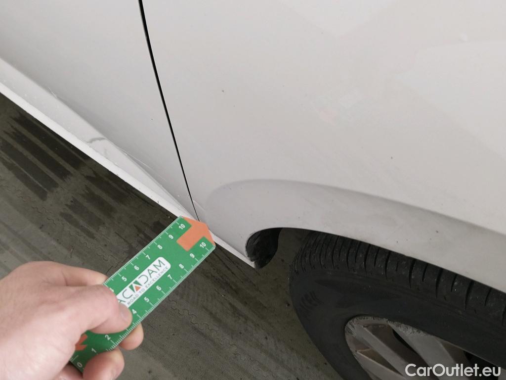  Skoda  KAMIQ SKODA  1.0 TSI 81kW (110CV) DSG Ambition (CX) #59