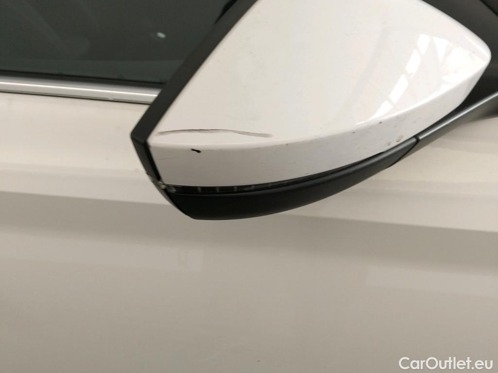  Skoda  KAMIQ SKODA  1.0 TSI 81kW (110CV) DSG Ambition (CX) #60