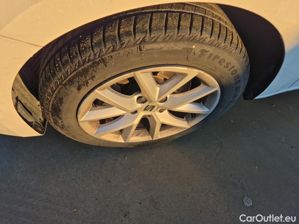  Seat  Leon  Sportstourer Style Go 2.0 TDI 115CV MT6 E6d #8