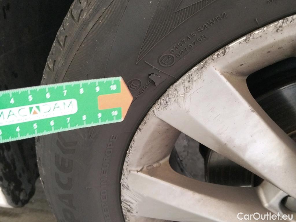  Skoda  KAMIQ SKODA  1.0 TSI 81kW (110CV) DSG Ambition (CX) #37