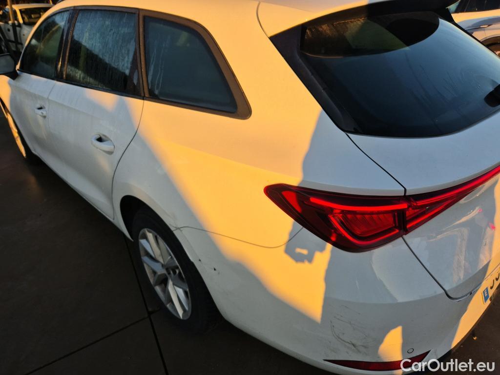  Seat  Leon  Sportstourer Style Go 2.0 TDI 115CV MT6 E6d #1