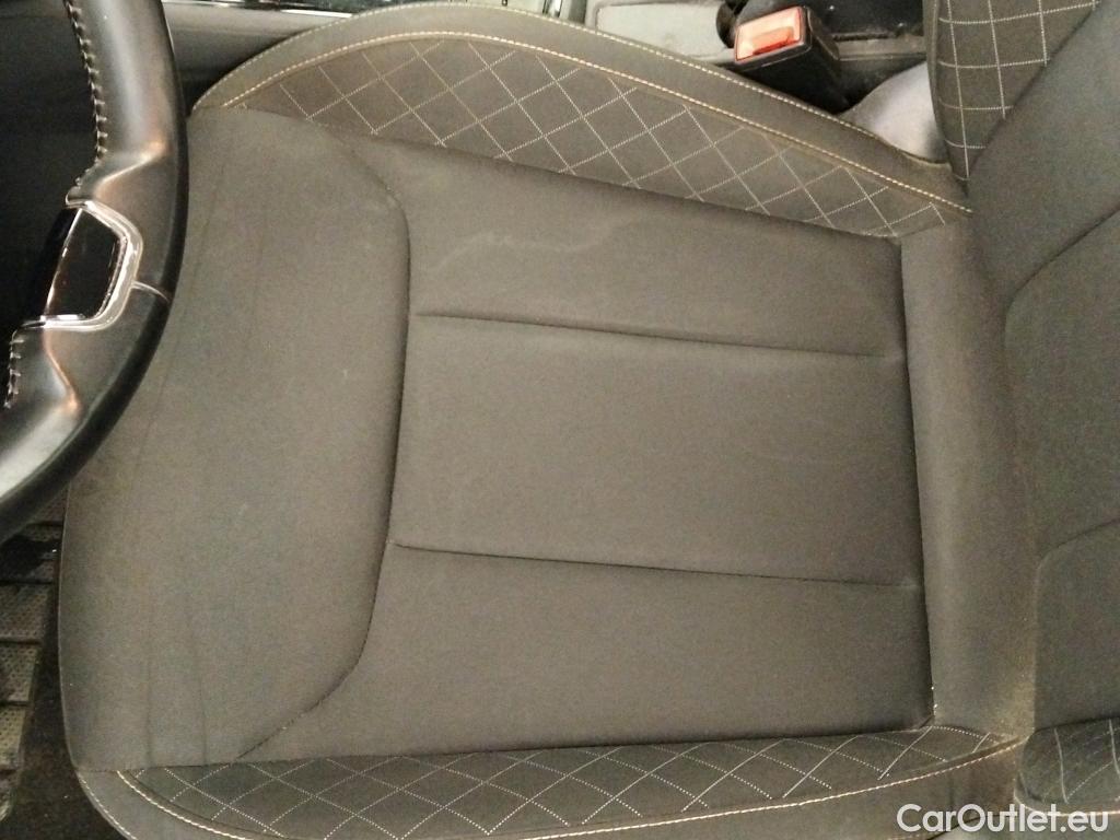  Skoda  KAMIQ SKODA  1.0 TSI 81kW (110CV) DSG Ambition (CX) #38