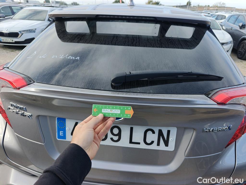  Toyota  C-HR TOYOTA  / 2016 / 5P / todoterreno 1.8 125H Advance (CX) #32