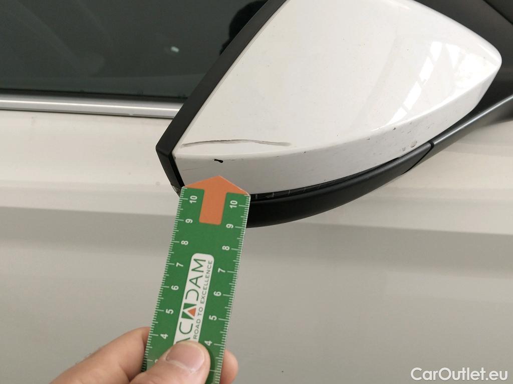  Skoda  KAMIQ SKODA  1.0 TSI 81kW (110CV) DSG Ambition (CX) #61