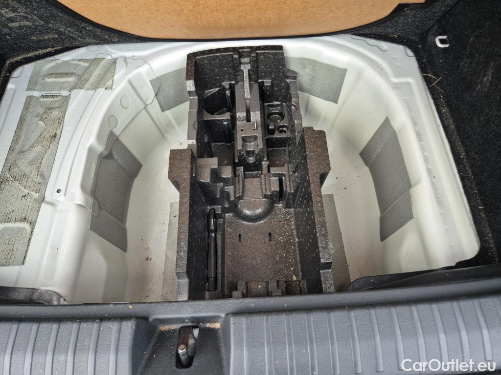  Skoda  KAMIQ SKODA  1.0 TSI 81kW (110CV) DSG Ambition (CX) #7