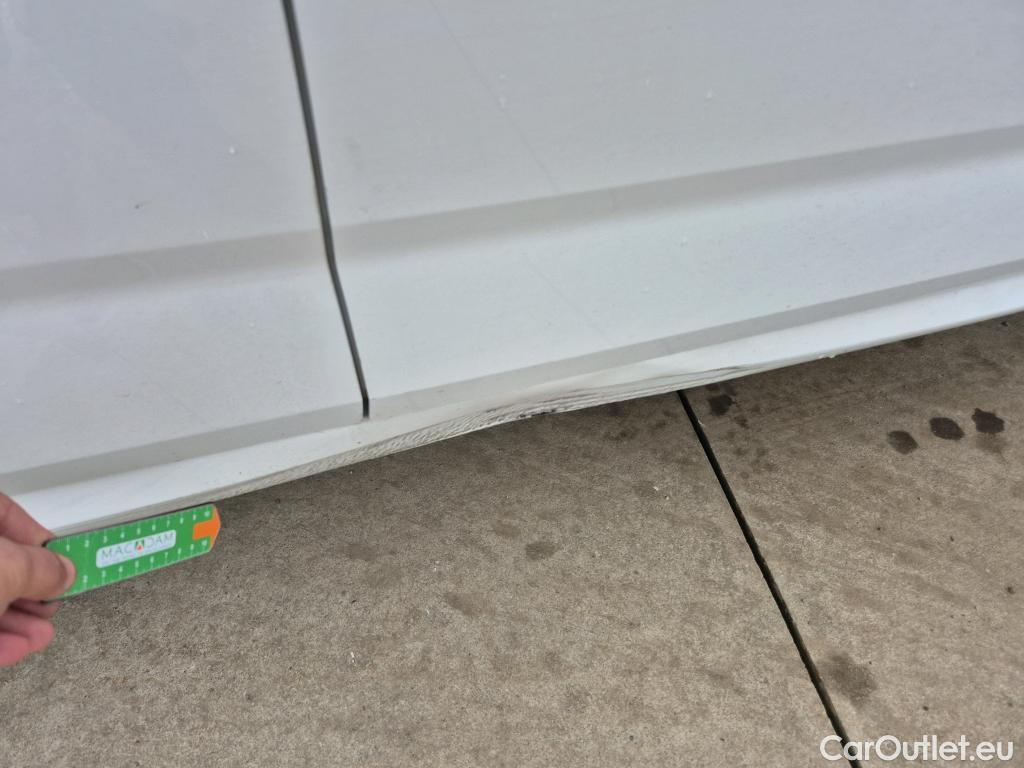  Skoda  KAMIQ SKODA  1.0 TSI 81kW (110CV) DSG Ambition (CX) #6