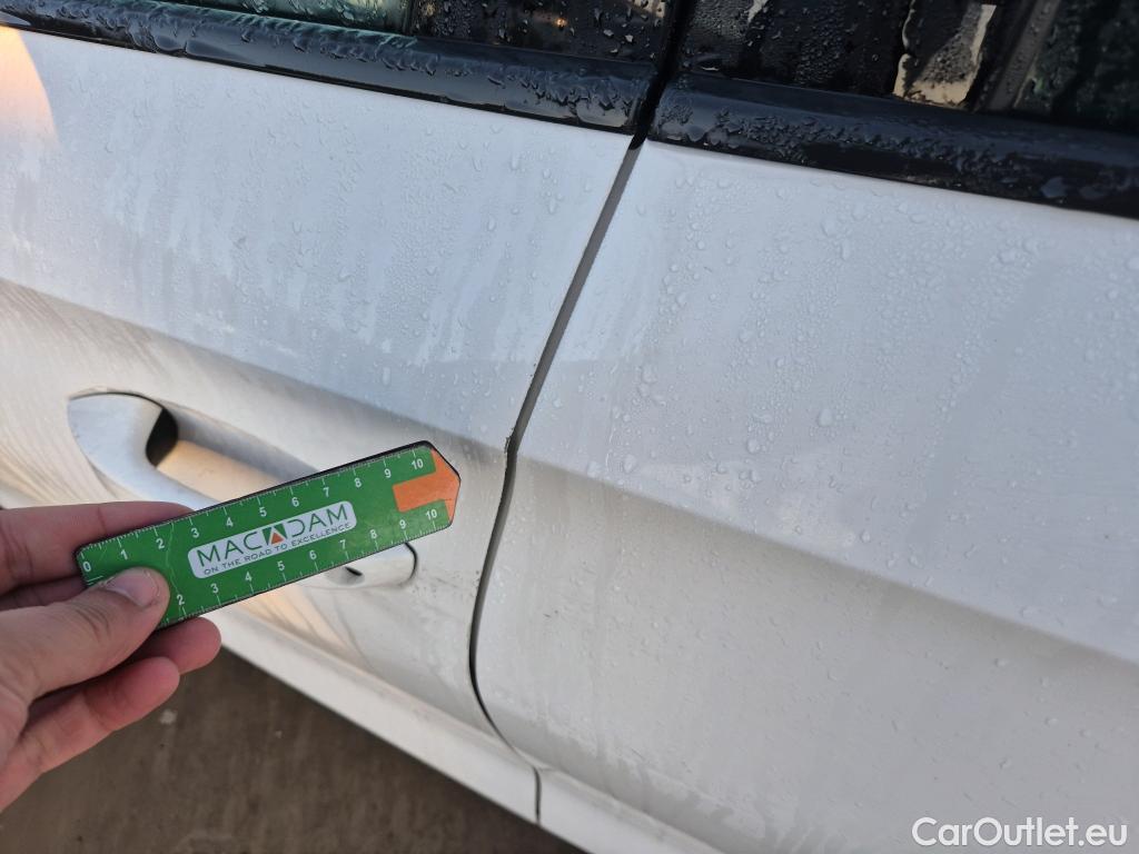  Seat  Leon  Sportstourer Style Go 2.0 TDI 115CV MT6 E6d #4