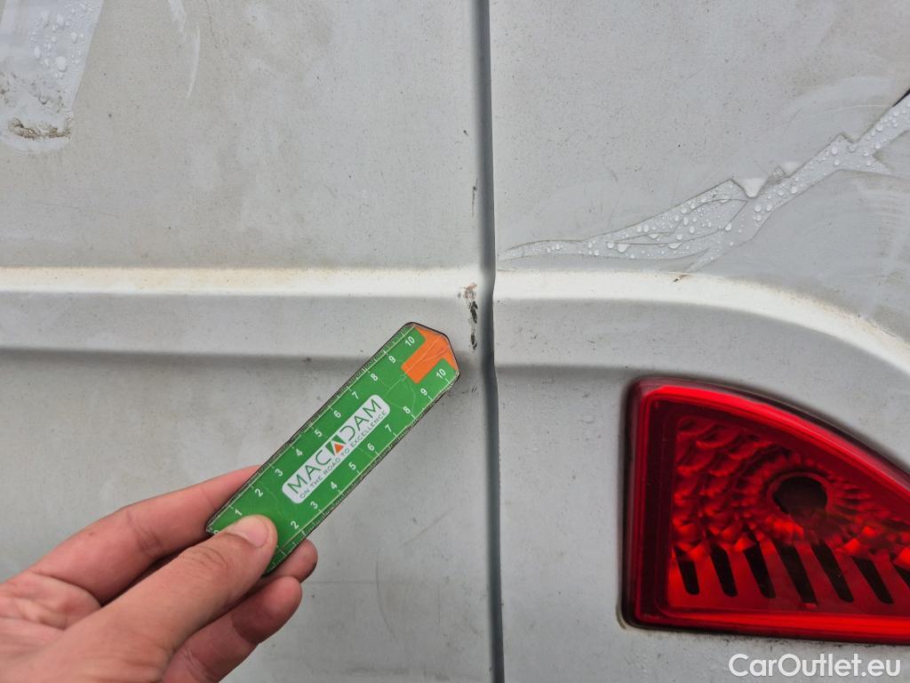  Nissan  NV400 NISSAN  / 2011 / 4P / furgón L2H2 3,5T 2.3dCi 99kW FWD Comfort #60