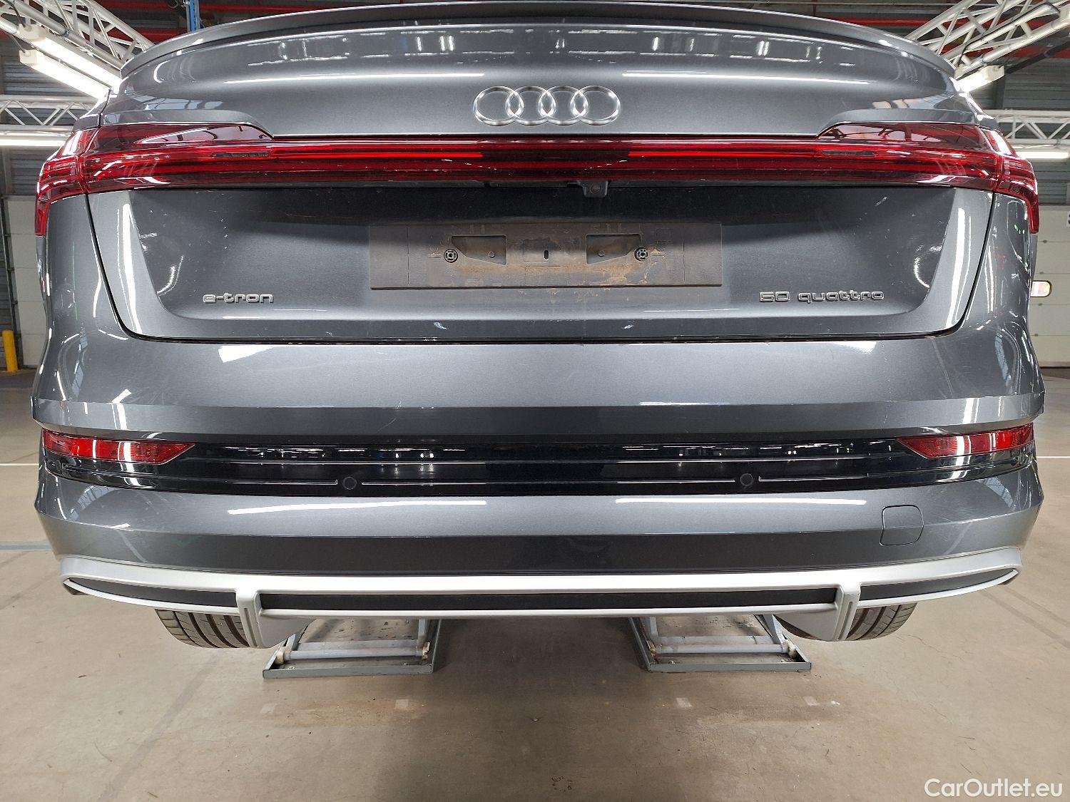  Audi  E-TRON Audi,  SB '19 BEV, Audi  Sportback 50 Quattro S-Line 5d #22