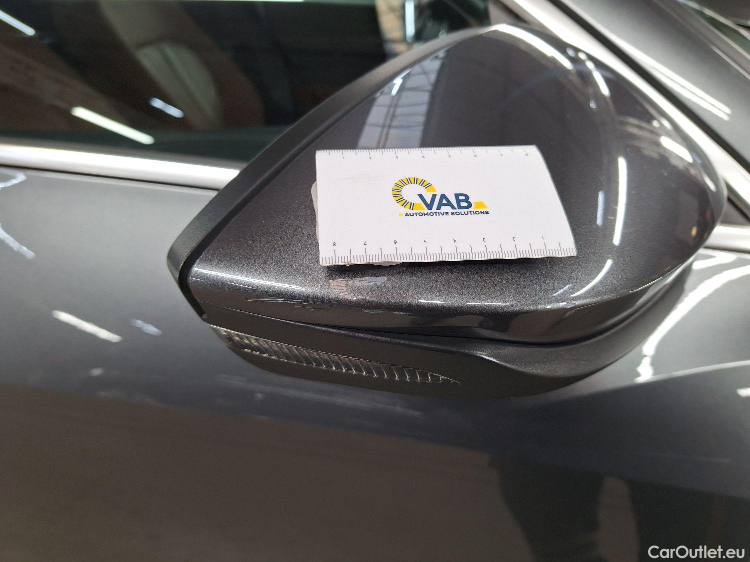  Audi  E-TRON Audi,  SB '19 BEV, Audi  Sportback 50 Quattro S-Line 5d #4