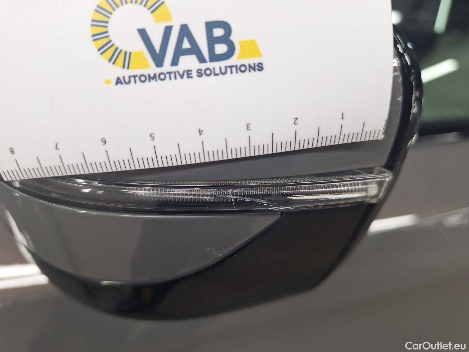  Bmw  Serie 5 BMW, 5-serie To FL'20, BMW 5 Reeks Touring 520d Aut. (140 kW) 5d #4