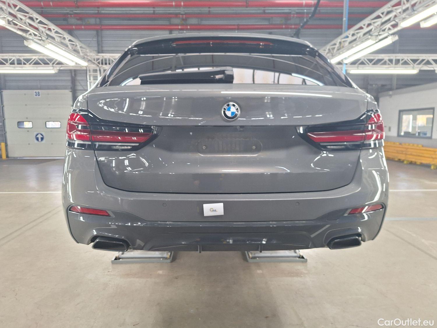  Bmw  Serie 5 BMW, 5-serie To FL'20, BMW 5 Reeks Touring 520d Aut. (140 kW) 5d #25