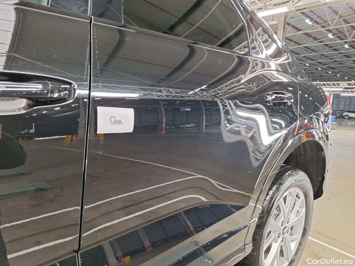  Audi  Q3 Audi,  SB '19, Audi  Sportback 35 TFSI S tronic S Line 5d #25