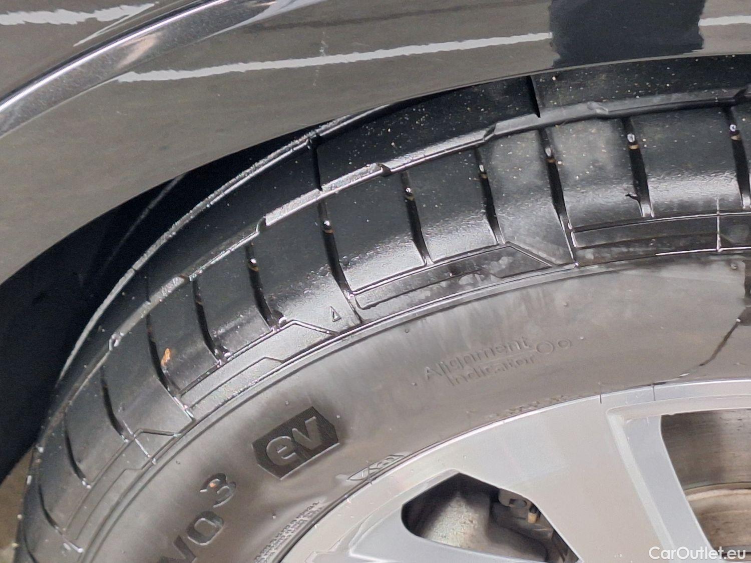  Audi  Q3 Audi,  SB '19, Audi  Sportback 35 TFSI S tronic S Line 5d #46