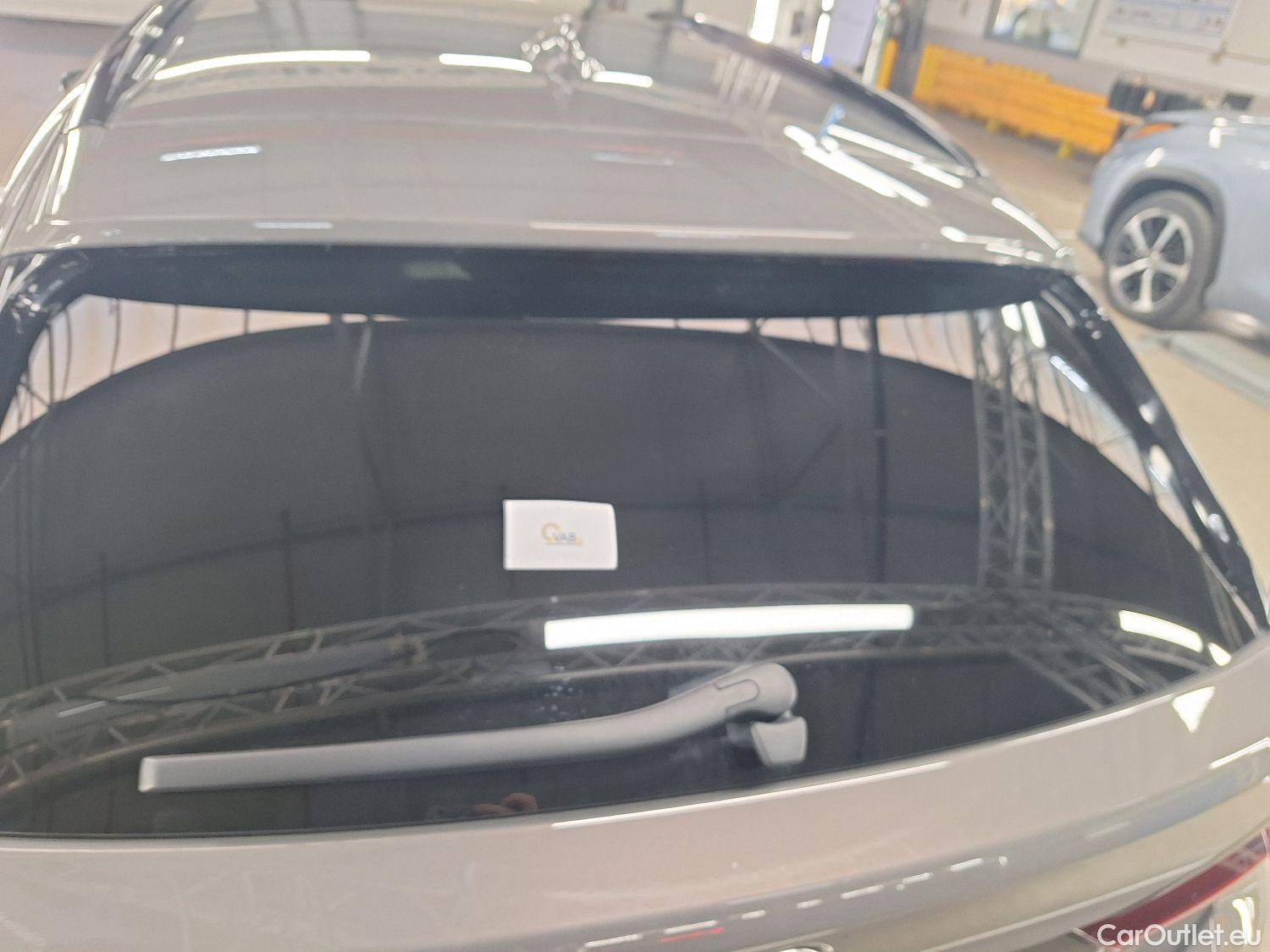  Bmw  Serie 5 BMW, 5-serie To FL'20, BMW 5 Reeks Touring 520d Aut. (140 kW) 5d #55