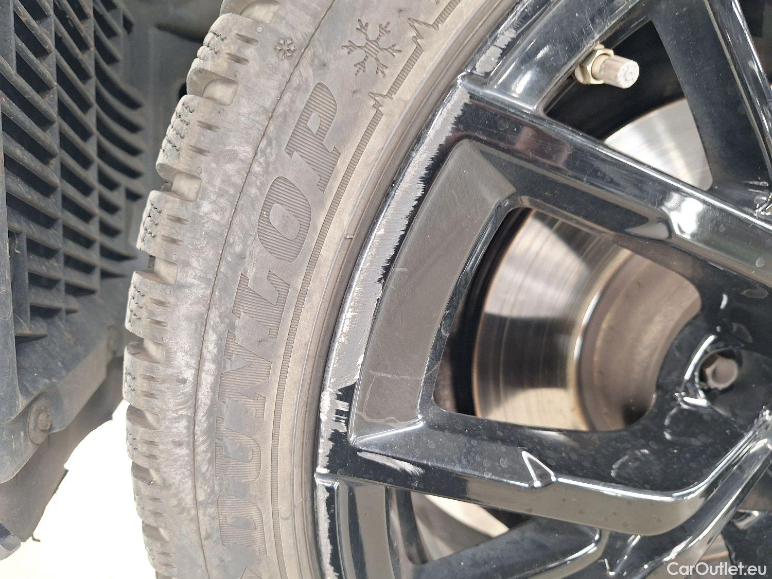  Bmw  Serie 5 BMW, 5-serie To FL'20, BMW 5 Reeks Touring 520d Aut. (140 kW) 5d #61